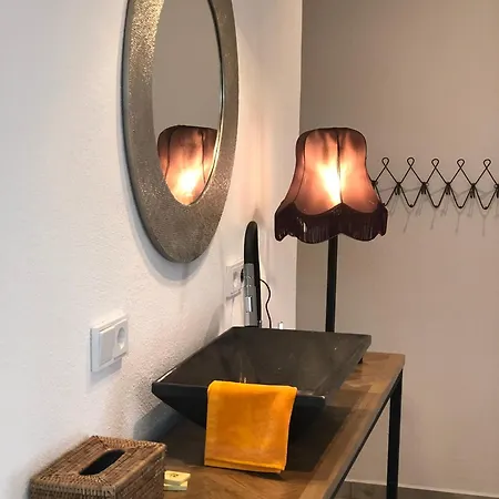 1604 *